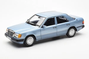 183945 Mercedes 230 E W124 Light Blue Metallic Norev 1/18 - Picture 1 of 8