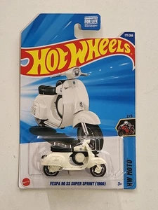 Hot Wheels Case J 2025 '66 Vespa 90 SS Super Sprint HW Moto - Picture 1 of 2