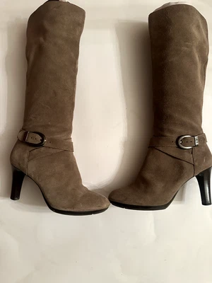 ANNE KLEIN AKCADENCIA WOMAN'S BOOTS 3.5" HEEL SIZE 6 - BEIGE - Image 1 of 3