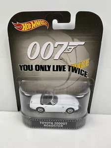 Hot Wheels Retro Entertainment 007 Toyota 2000GT Roadster White - Picture 1 of 3