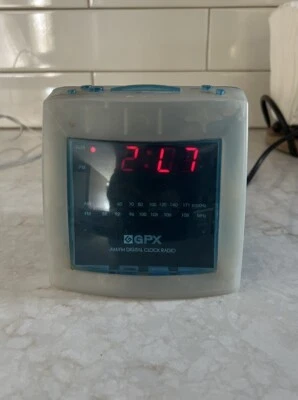 Radio Reloj Digital AM/FM De Colección GPX D530cT AZUL TRANSPARENTE FUNCIONANDO USADO ENVÍO RÁPIDO Foto 1 de 4