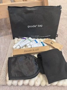 Virgin Airlines Upper Class Travel Accessories Sustainable Goodie Bag - Picture 1 of 2