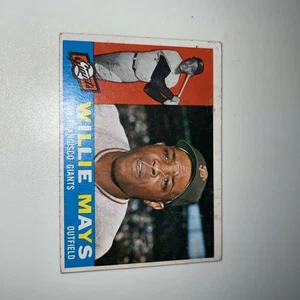 1960 Topps - Willie Mays #200 - Picture 1 of 3