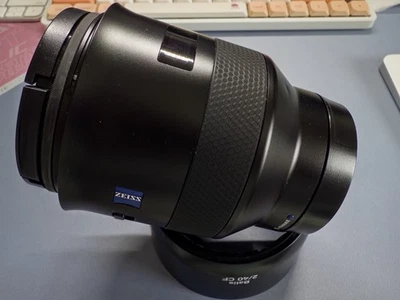 READ Zeiss Batis 40mm f/2 CF Full-frame Prime Lens For Sony FE Mount - Image 1 of 4