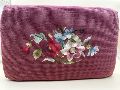 Старинный викторианский стул для ног с вышивкой прямоугольные викторианские цветы - Изображение 1 из 4