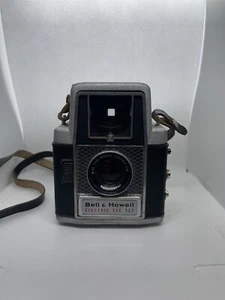 Bell & Howell Electric Eye 127 very clean - Picture 1 of 6