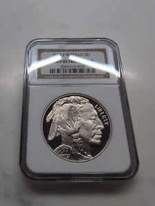 UNITED STATES 2001 P BUFFALO SILVER $1 Older NGC Holder PF 69 ULTRA CAMEO COIN - Picture 1 of 5