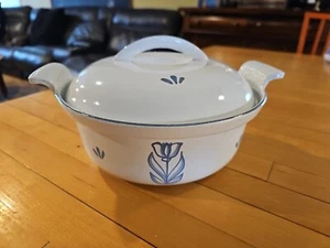 DRU Cast Iron Enamel Dutch Oven w/Lid White Tulip  HOLLAND Vintage EXCELLENT  - Picture 1 of 14