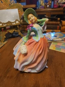 Vintage Royal Doulton "Autumn Breezes" Porcelain Figurine HN1911 - Picture 1 of 5