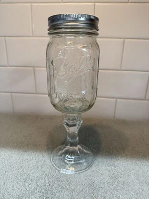 Tarro de albañil de vidrio bola copa de campo cuello rojo copa de vino 9,25" de alto Foto 1 de 4