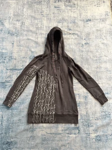 Suéter Pullover Free People Gris Rama Árbol Con Capucha Escote Botón Mediano - Imagen 1 de 5