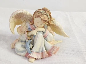 Figura Betty Singer, Angels Among Us, Angel of Sweet Dreams niña dormida usada en excelente estado - Imagen 1 de 6