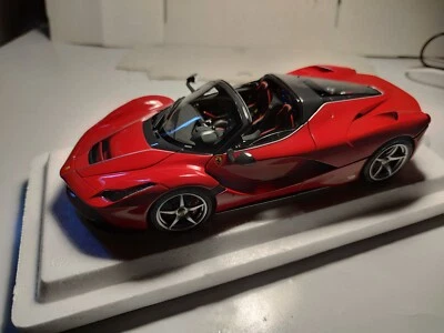 BBR MODELS 1/18 - FERRARI "LA FERRARI" APERTA ROSSO CORSA 322 - COD. BBR 182231 - Immagine 1 di 4