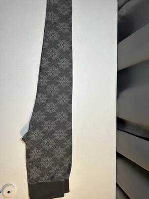 Leggings térmicos Terramar para mujer talla mediana gris estampado copo de nieve Foto 1 de 4