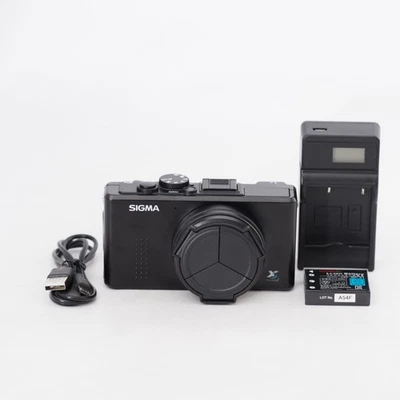 SIGMA DP1x APS-C Digital Camera with FOVEON X3 Sensor [Near Mint] #13199 - Image 1 of 4