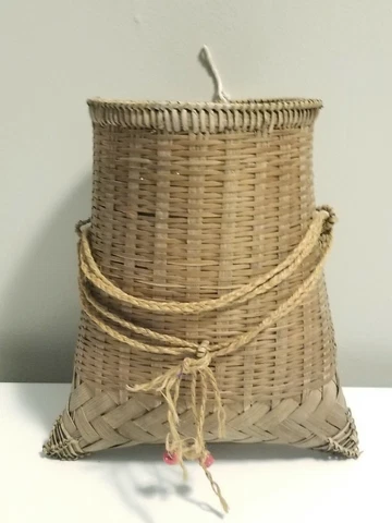 Vtg Wicker Woven Wall Hanging Basket 8 X 9" Unique Sack Shape Cover