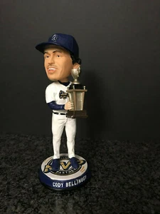 CODY BELLINGER #10/#35 Bobblehead – RC QUAKES LA DODGERS Cal League 2015 MVP - Picture 1 of 3