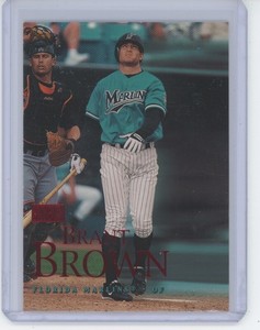 2000 SkyBox Star Rubies Florida Marlins Baseball Card #124 Brant Brown