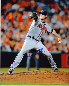 ROSS DETWILER ATLANTA BRAVES ACTION SIGNED 8x10 - Picture 1 of 1