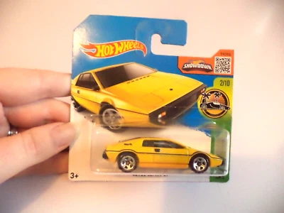 new LOTUS ESPRIT S1 hw exotics HOT WHEELS toy car YELLOW 2/10 SHOWDOWN - Image 1 of 3