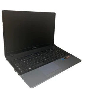 Portátil Samsung NP305E5A AMD A6-3420M 4 GB de RAM sin HDD/OS probado para POST - Imagen 1 de 8