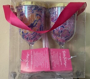 Neu im Karton Lilly Pulitzer Acryl Weingläser Set/2 Hummer/Krabbe Motiv mit Strohhalm 16oz - Bild 1 von 6