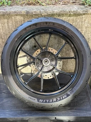 KTM Duke Hinterreifen inkl. Felge. Michelin Road - Bild 1 von 3