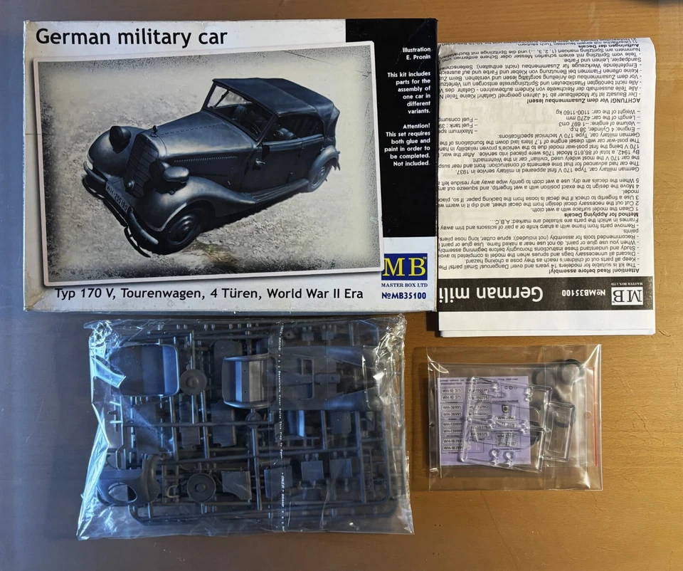 MASTER BOX MB35100 - GERMAN MILITARY CAR TYP 170 V TOURENWAGEN - 1/35 PLASTIC - Immagine 1 di 2
