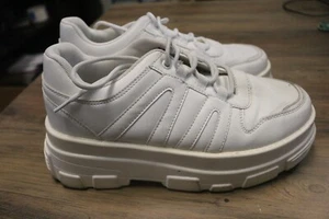 Berness Shoes Size 10 - Picture 1 of 6