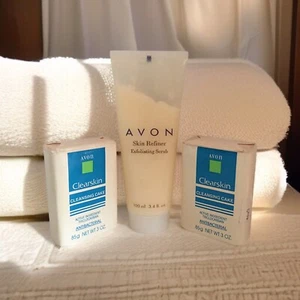 2 AVON Clearskin Antibacterial Cleansing Cakes + Skin Refiner Exfoliating Scrub - Picture 1 of 9
