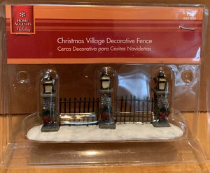 Home Accents Holiday - Christmas Village Decorative Fence 402 486 / 0 - Picture 1 of 4