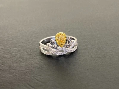 Anillo de diamantes amarillos naturales de oro de 18 quilates talla 6 Foto 1 de 4