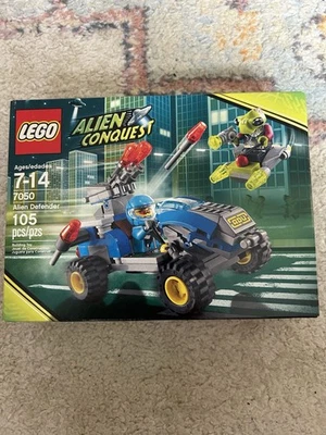 LEGO Alien Conquest 7050 Alien Defender NEW in Box - Rare Retired Complete Great - Image 1 of 4