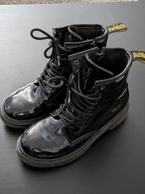 Doc Martens Dr. Marten Boots Junior 1460 J Black Cosmic Glitter Girls US Size 2 - Image 1 of 4