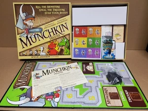 Munchkin Deluxe (Sealed Parts) 1st Edition, 16th Print 2017 Steve Jackson Games - Picture 1 of 8