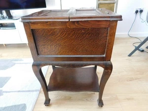 Lovely Antique MORCO Oak Sewing Box / Table on Castors - Picture 1 of 20