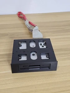 Sony Unità floppy disk PC interna da 3,5 pollici 1,44 mb nera, con cavo come da foto. - Foto 1 di 6