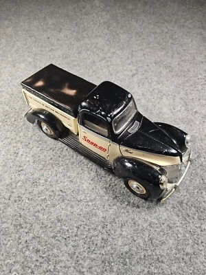 Snap-On Limited Edition 1940 Ford 1:24 Scale Die Cast Coin Bank Truck - Image 1 of 4