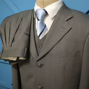Vanetti 3 Piece Suit 38R Gray Sharkskin Polyester Vest Pants Fit 30X30 3 Button - Picture 1 of 20