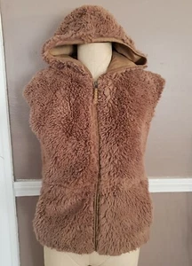 Amazing Woman's Fuzzy Brown Hooded Vest W/Pockets By Patagonia!! Size XS!! - Picture 1 of 13