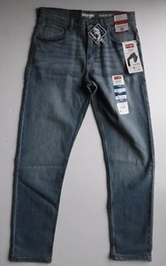 Wrangler Boys Size 16 Regular Taper Fit Free To Stretch Medium Wash Jeans New - Picture 1 of 4