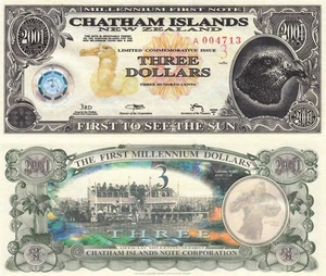 Chatham Islands 3 Dollars (2001) -Horse Racing/Jockey Club NIP UNC - Picture 1 of 3