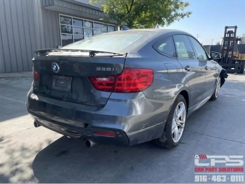 Puerta trasera maletero BMW 330i GT 14-19  Foto 1 de 4