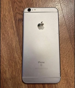 Apple iPhone 6s - 64GB - Silver (Unlocked) Minor Scratches - Picture 1 of 2