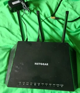 Netgear Nighthawk AC1750 Inteligentny router WiFi Bezprzewodowy Używany Doskonały stan - Zdjęcie 1 z 3