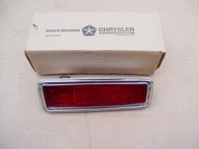1970 Dodge Coronet Charger NOS MoPar LEFT Rear SIDE MARKER Assembly Chryco - Image 1 of 4