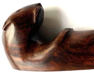 WOODEN OTTER Vintage Handcarved Solid Wood Vintage Resting Otter HECHO EN MEXICO - Picture 1 of 17