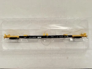 WalthersMainline 910-5507 HO Scale, 85' G85 American Flatcar, TTX #300235 - Picture 1 of 6