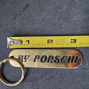 Vintage 1983 My PORSCHE goldfarbenes Auto Schlüsselring Anhänger Centennia 3" Retro Oldtimer - Bild 1 von 5