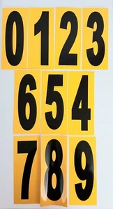 x2 EURO STYLE schwarze Zahlen auf gelbem Hintergrund Go Karting Rennnummern - Bild 1 von 2
